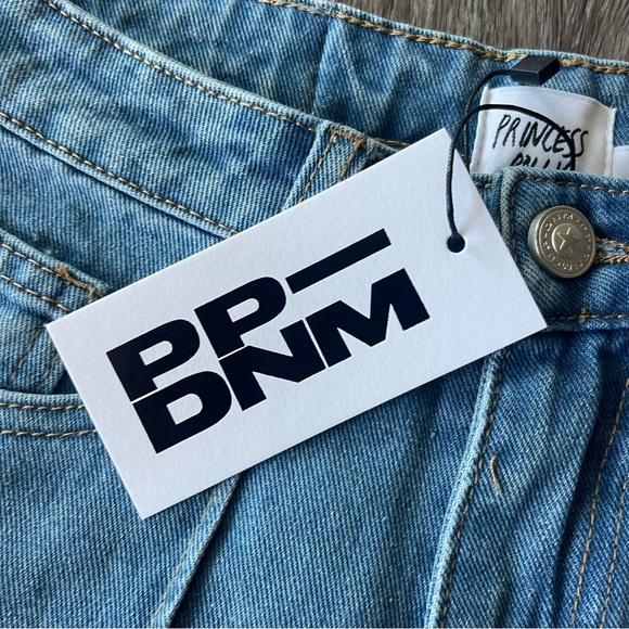 Princess Polly Wide-Leg Retro Jeans - Picture 11 of 11